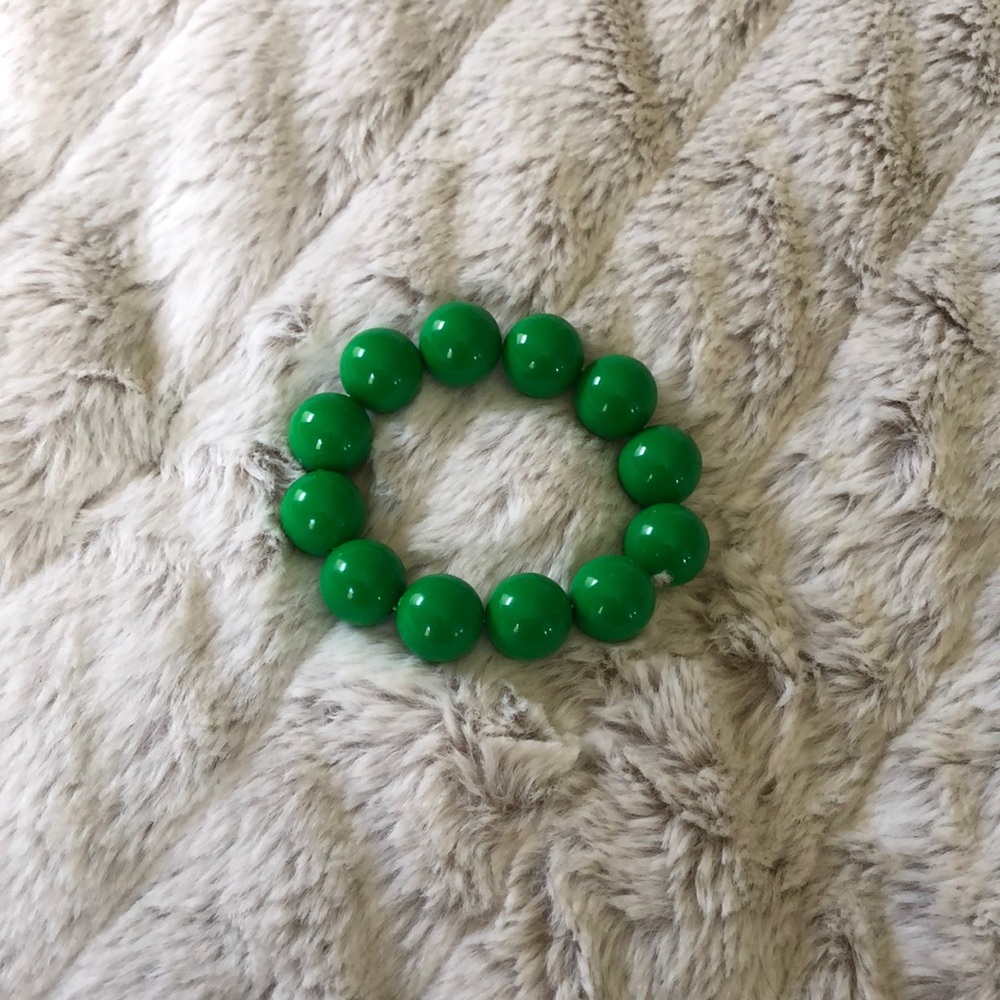 Green large bead‎ bracelet